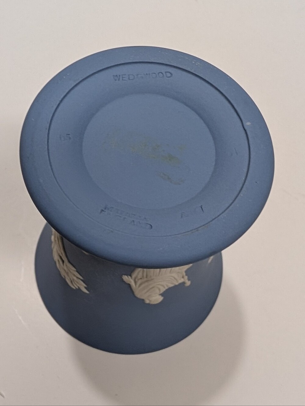 Wedgwood Jasper Vase Trumpet Cup England Victorian - Picture 13 of 14